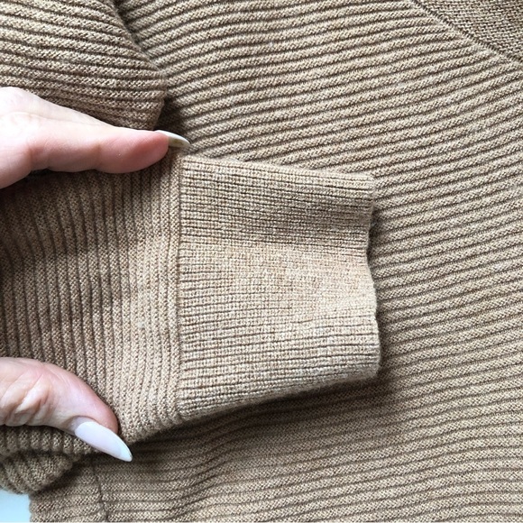 White House Black Market wool cotton blend deep v neck ribbed camel sweater S - Picture 5 of 8